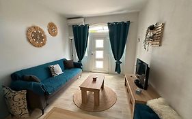 Kiki'S House